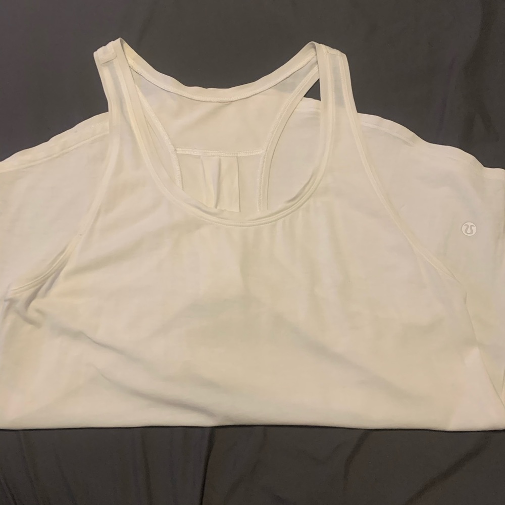 Lululemon love tank pleated white 6